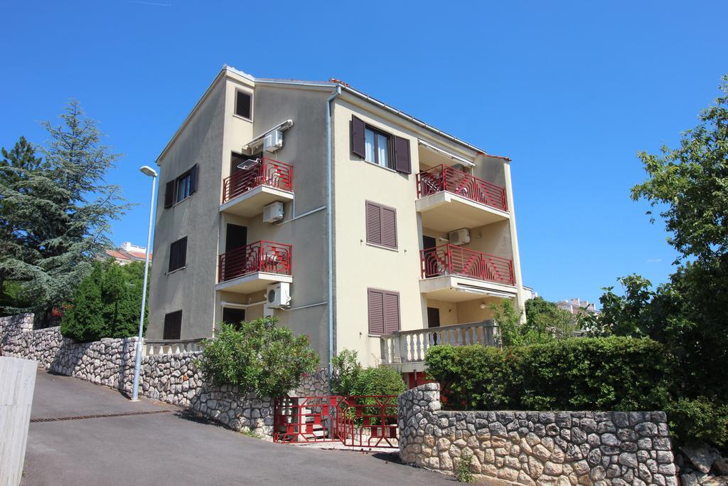 Apartments Nikola Novi Vinodolski Exterior foto